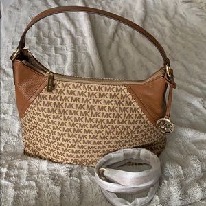 Brand new, never worn Michael Kors Aria purse